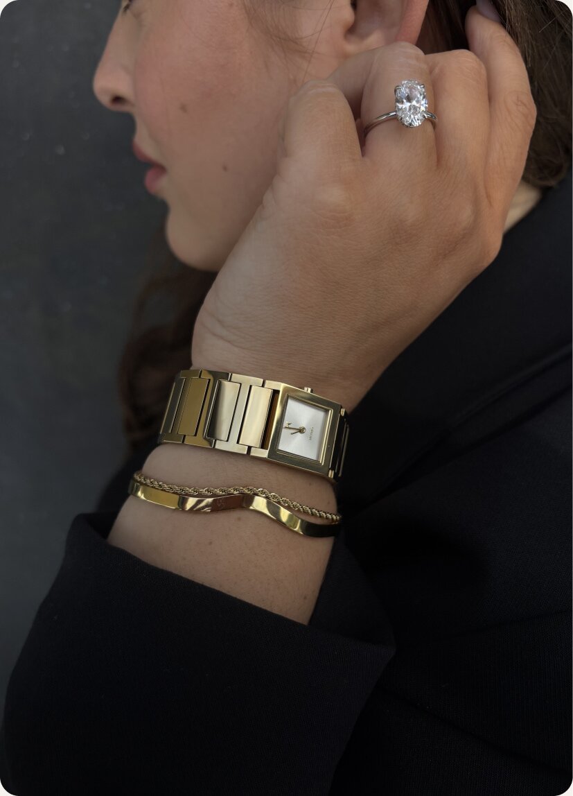 Legacy Traveler Lion Gold 42 MM