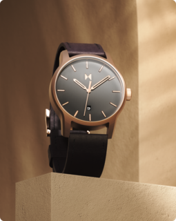 Classic II Camel Tan 44 MM