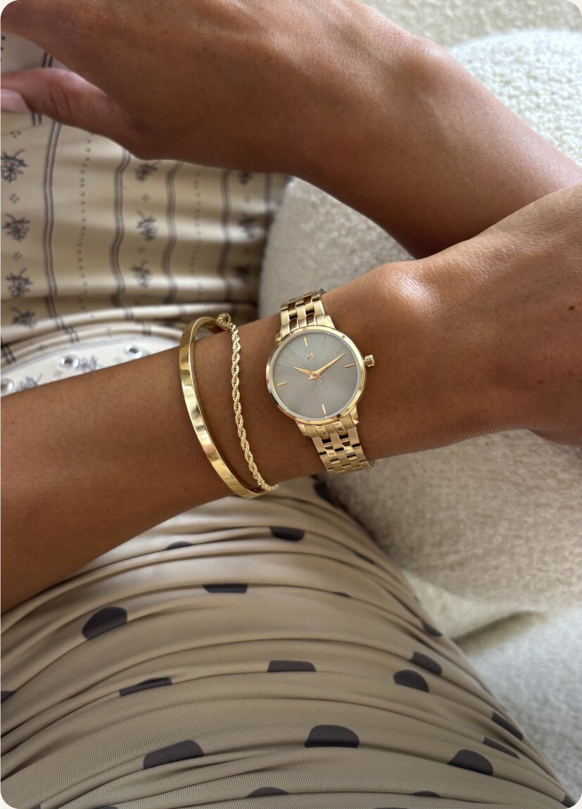 Legacy Traveler Lion Gold 42 MM