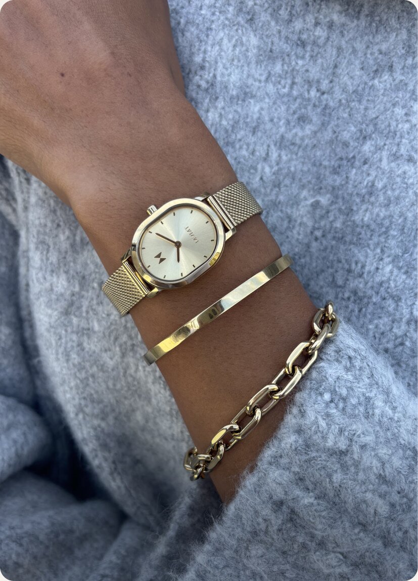 Legacy Traveler Lion Gold 42 MM