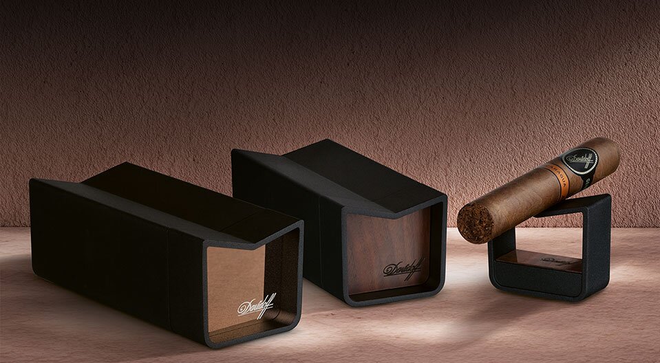 Cigar ashtrays