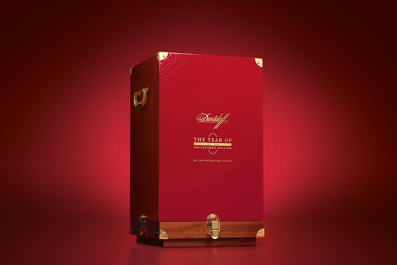 The opened Davidoff Monolith Humidor with cigars inside.