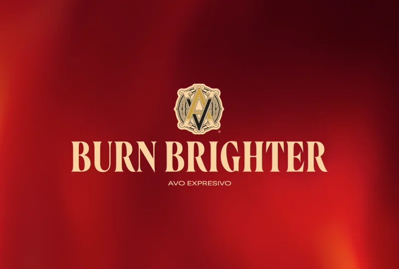 The 8 different formats of the Davidoff Signature line shown next to one another.