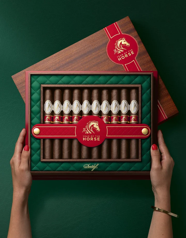 Davidoff Year of the Horse 2026 box shown from above.