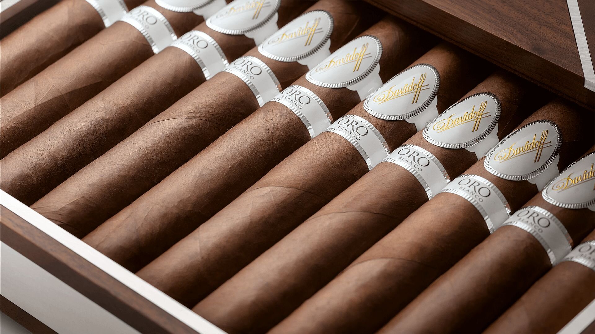 Oro Blanco cigars