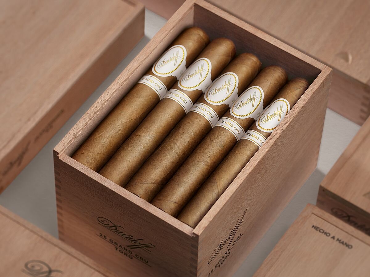 Open Box Davidoff Grand Cru Toro Cigars