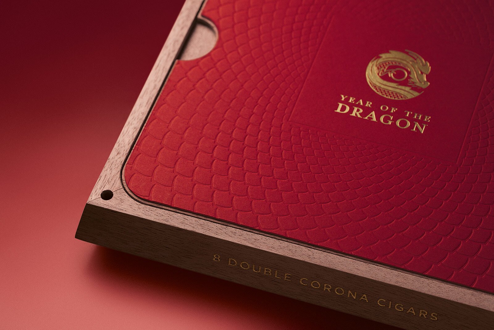 Detail of a wooden tray of the Davidoff The Year of Collector’s Edition.