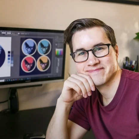 A headshot of Kyle Aaron Parson, illustrator and Skillshare teacher.
