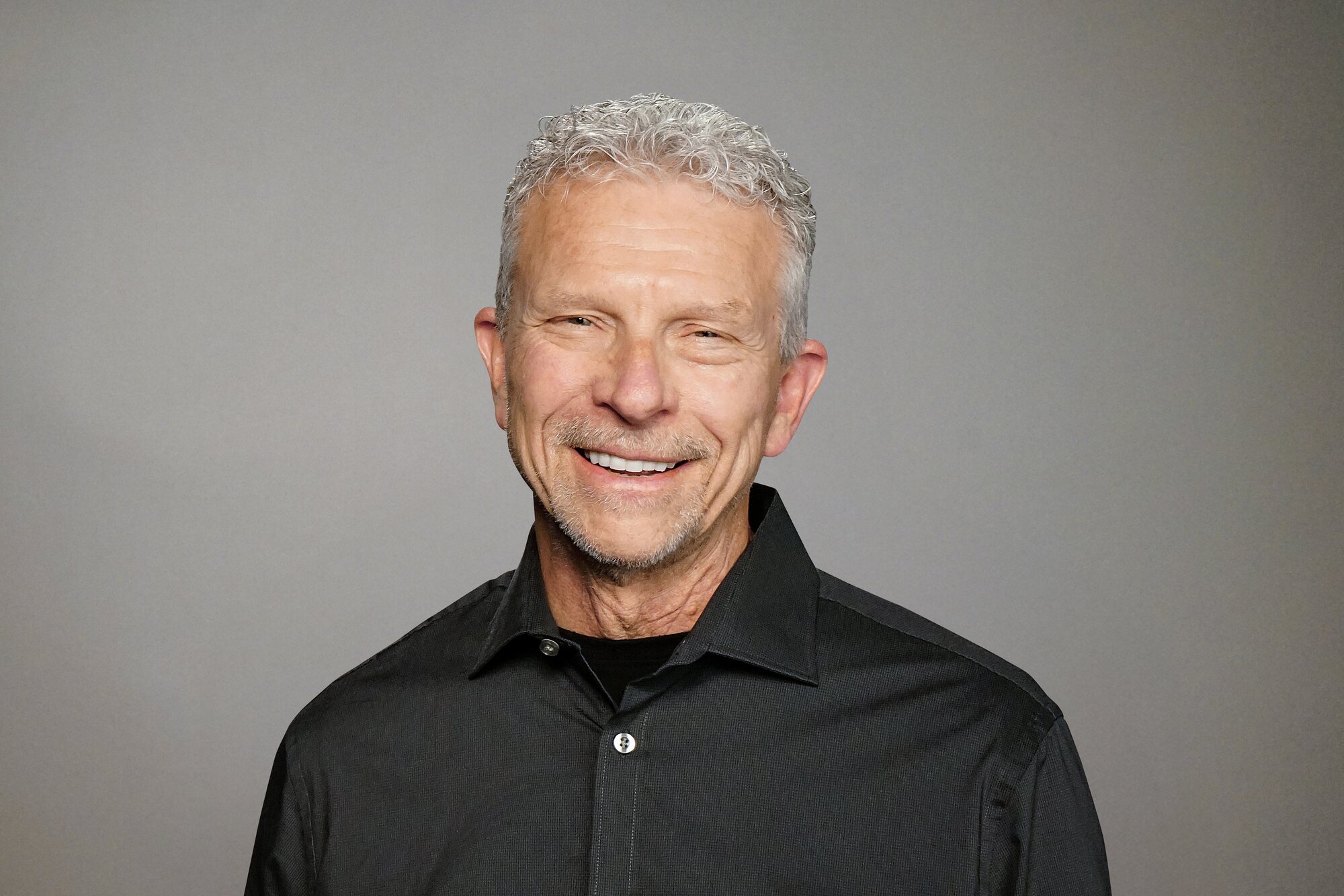 portrait of Pastor Steven