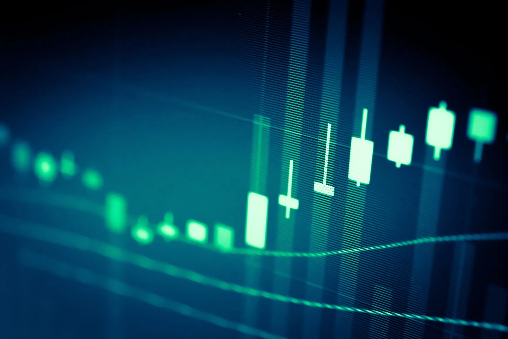Bitcoin gains, but fails to break out