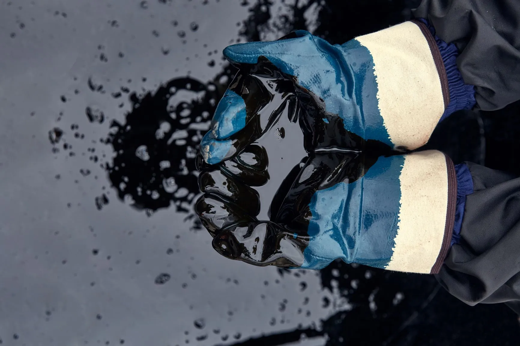 Brent tops $68 per barrel