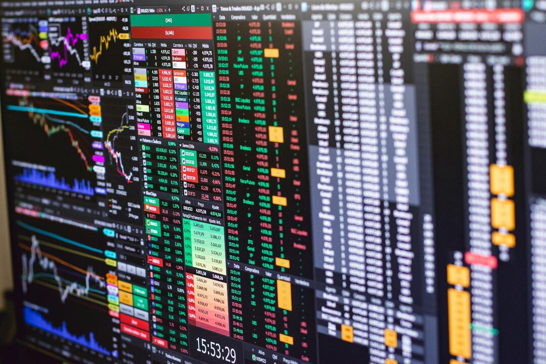 XAUUSD rises on tariffs and supply risk