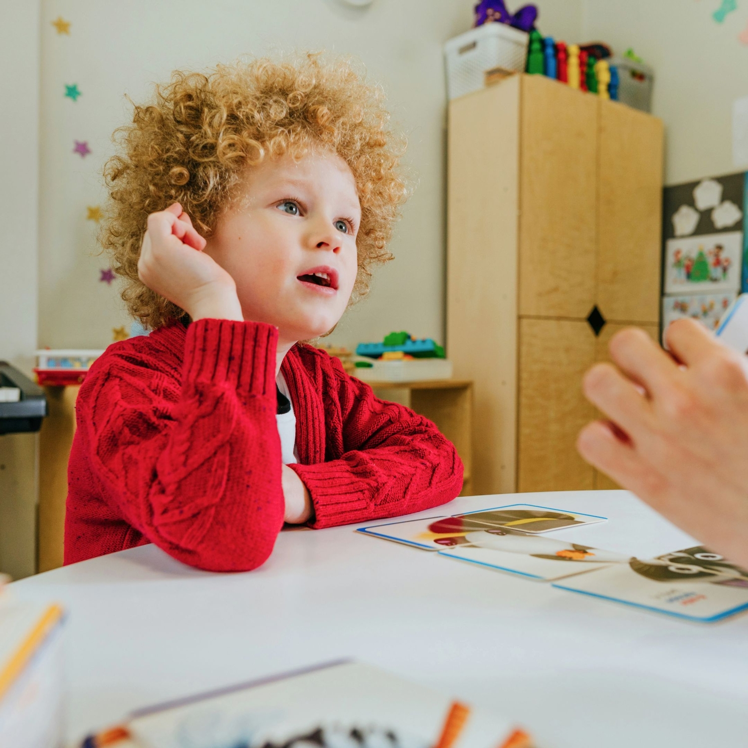 SLP using speech therapy care coordination template