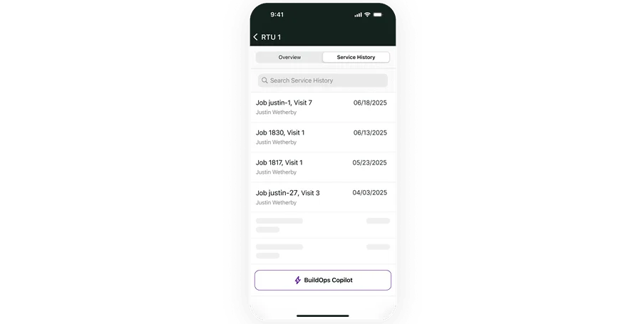 Tech reviewing service history for a jobsite in mobile app