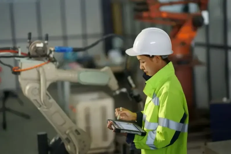 ai-field-service-assistant_image