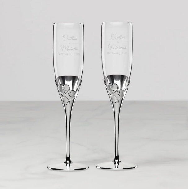 Pet hair removal gloves