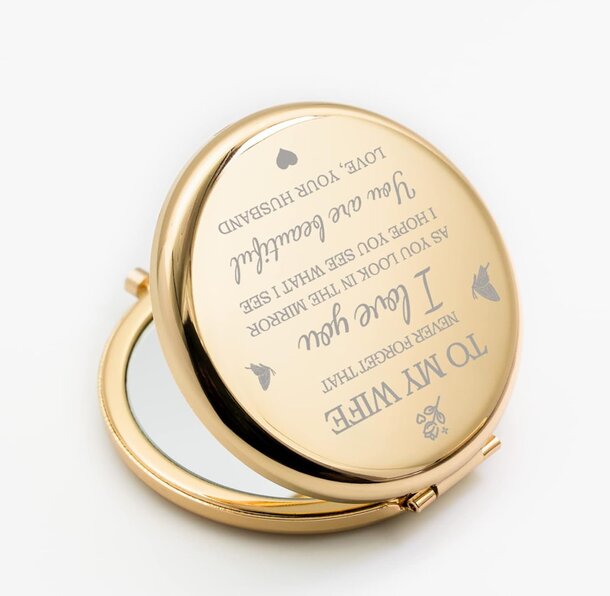ersonalised compact mirror with the phrase "I do my best for you" elegantly displayed on its surface.
