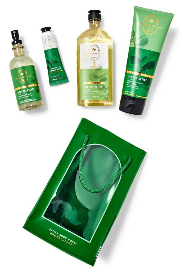 Green tea body care set from The Body Shop, featuring various skincare products in eco-friendly packaging.