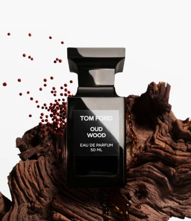 om Ford Gold Eau de Parfum bottle, featuring a sleek design with a gold finish, symbolizing luxury and elegance.