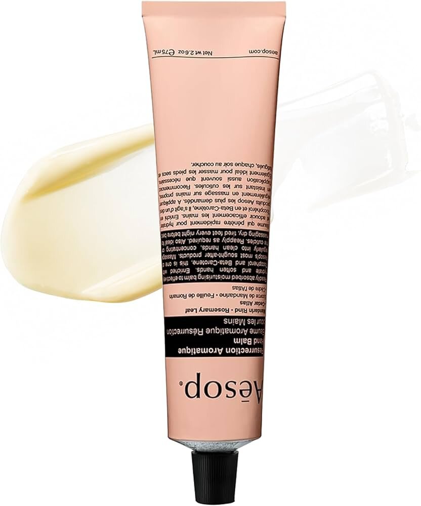 Bright cream from Sol de Janeiro, featuring an 80% concentration for enhanced hydration and skin radiance.