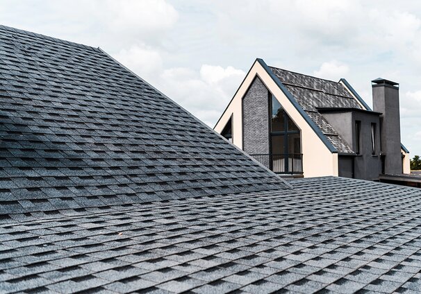 A shingle roof.