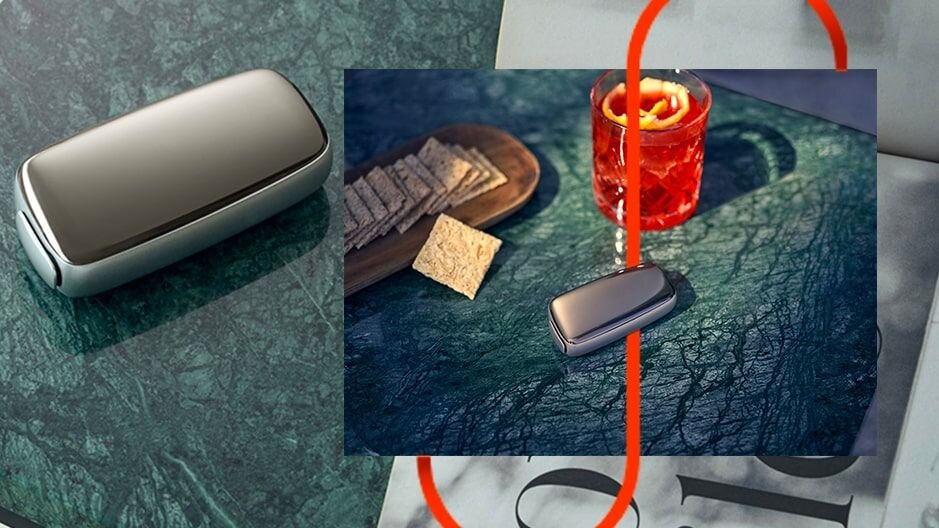 Úspory při zahřívání tabáku vs. kouření cigaret - zařízení Ploom X na modrém pozadí