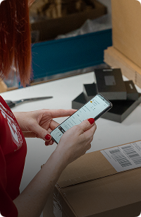 A seamless customer experience for an electronics retailer