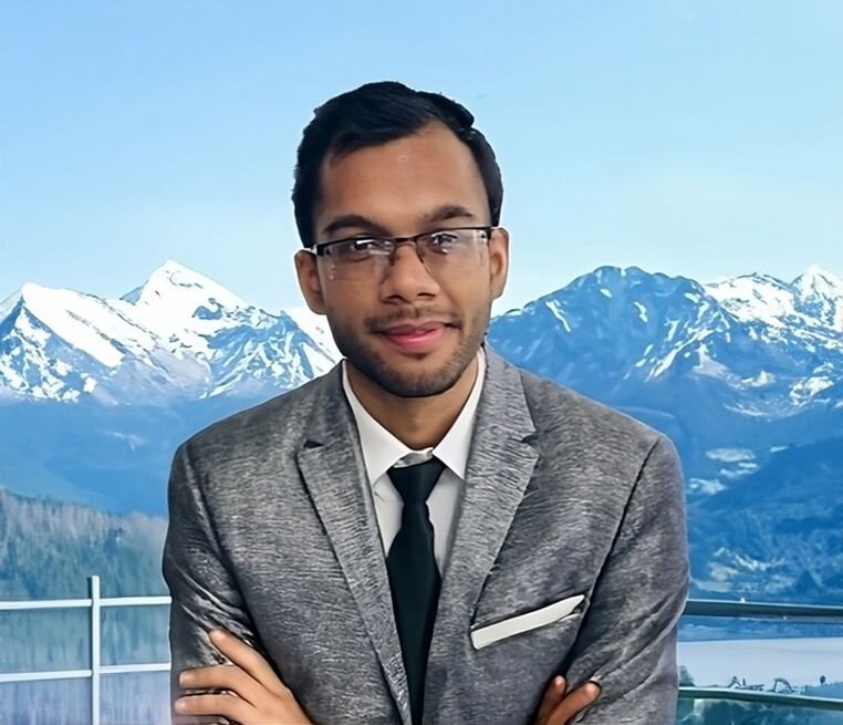 Sahir<br>Maharaj
