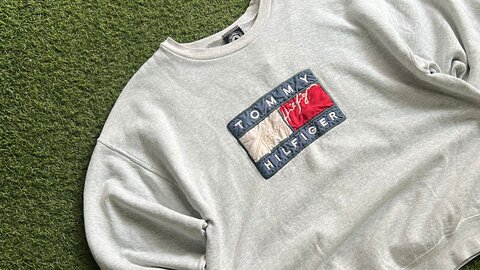 Vintage Tommy Hilfiger Grey Sweater