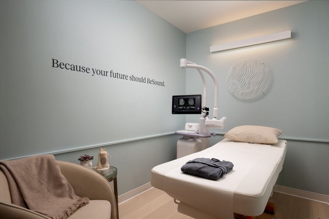 doctor in session with patient