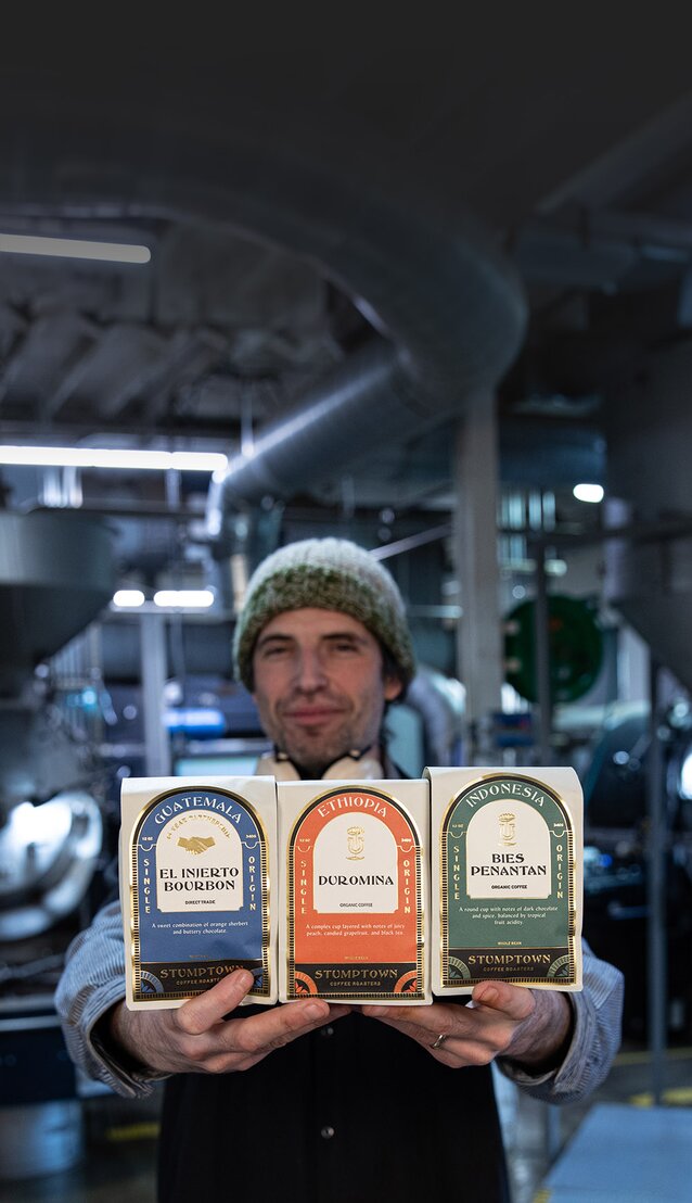 Roaster Holding Coffee Bags