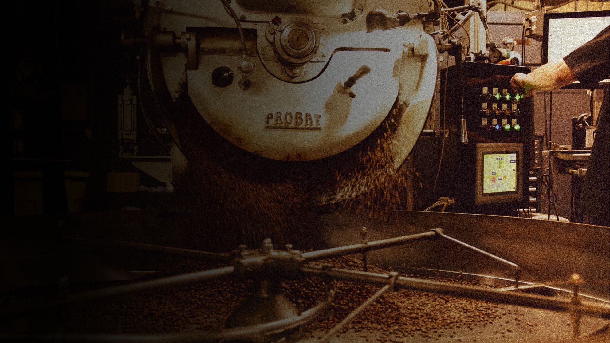 Roaster roasting coffee