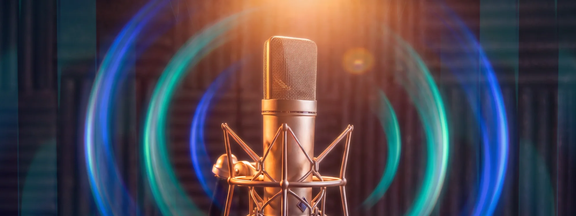 A recording microphone with rings of light around it