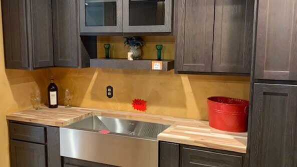 Kitchen showroom at Tionesta Builders Supply.