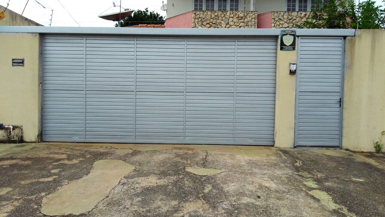 Portões Industriais