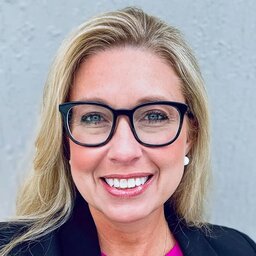 Angela Reeder