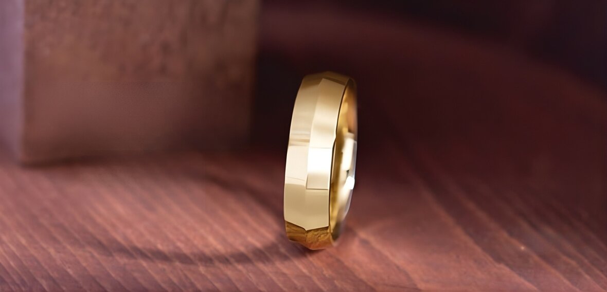 White gold and rose gold wedding rings showing metal variety impacting pawn value assessment