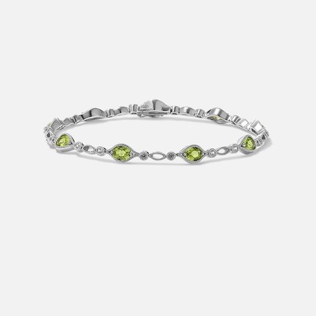 A peridot fashion bracelet