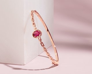 A cherry pink tourmaline fashion bracelet