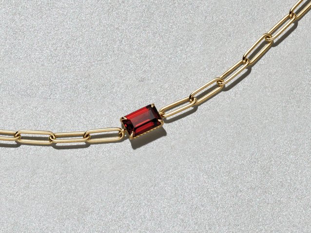 A garnet bracelet