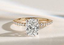 Classic Style Engagement Ring