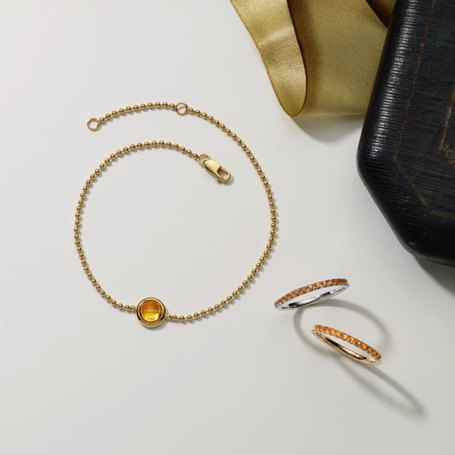 image of citrine necklace and citrine rings