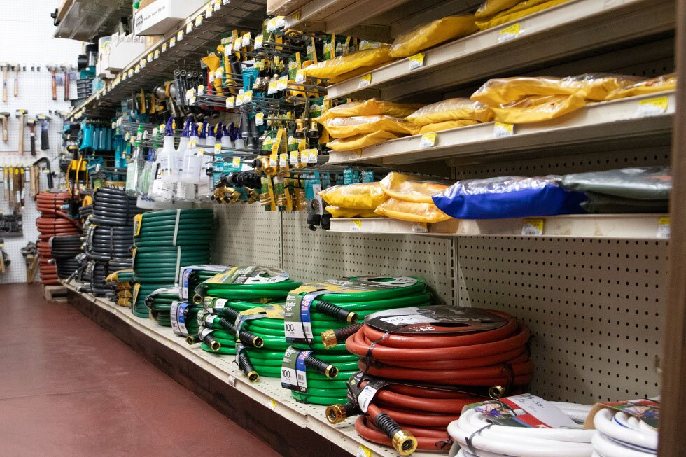 The lawn and garden aisle at Blankenships Universal Supply.