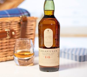 Lagavulin on Master of Malt