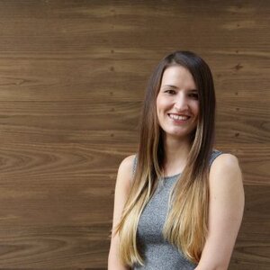 Lauren Eads – wine & spirits journalist & copywriter