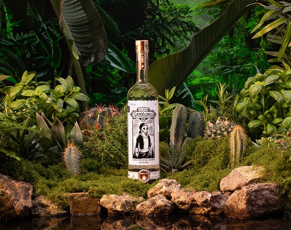 A bottle of Los Siete Misterios Doba-Yej