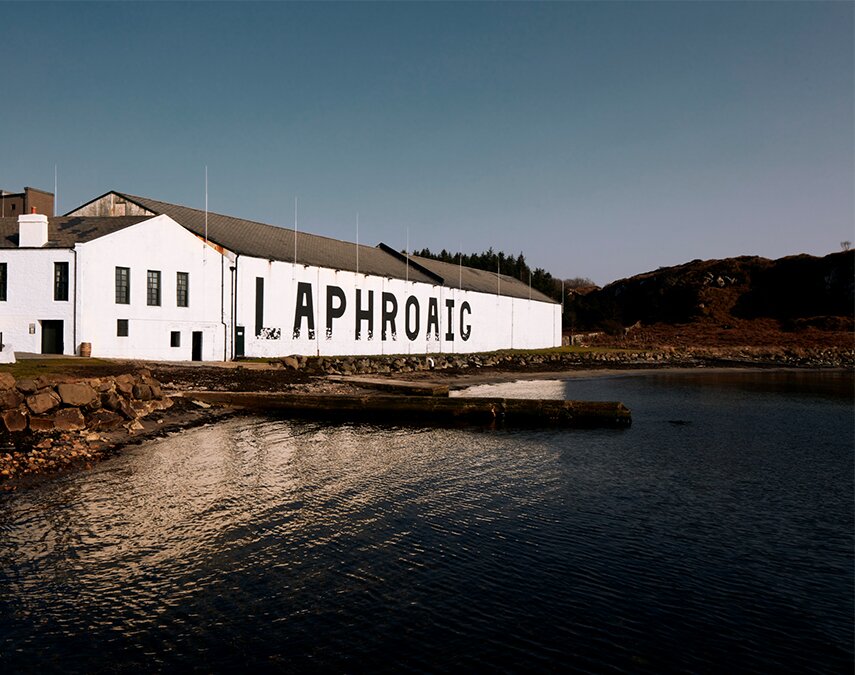 Picture of the Laphroaig distillery.
