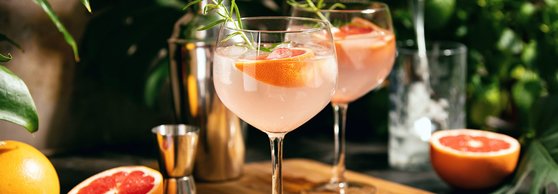 2 glasses of Orange infused gin