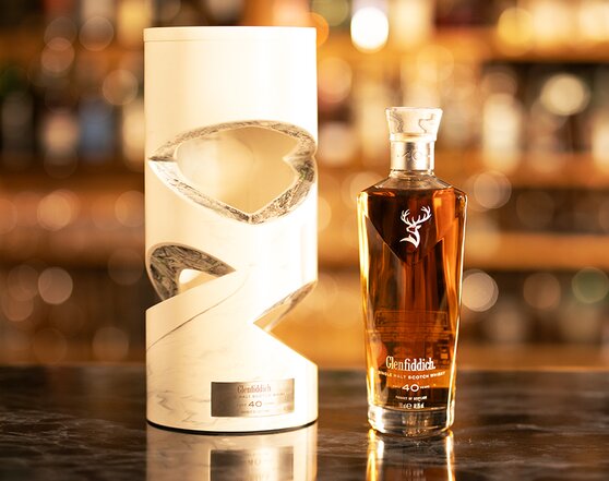 A bottle of Glenfiddich 40 Year Old and its presentation box.