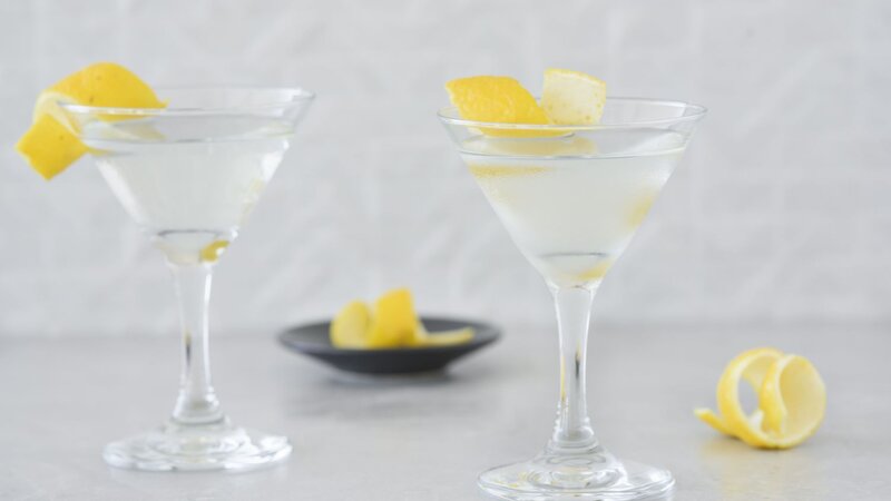 Sassenach Dry Martini cocktail